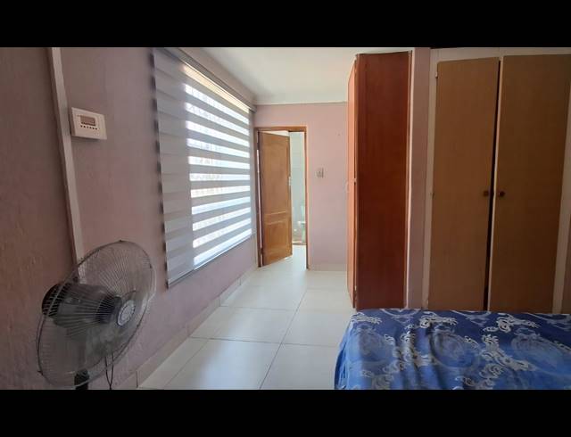 7 BEDROOM FREESTANDING FOR SALE IN FLORA PARK
